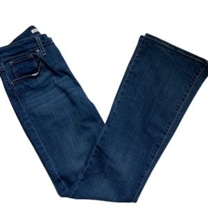 Signature Levis Strauss Women's Modern Bootcut Jean Size 4